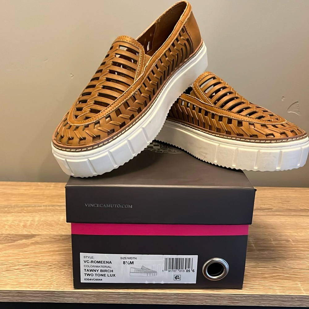 Vince Camuto-Never worn